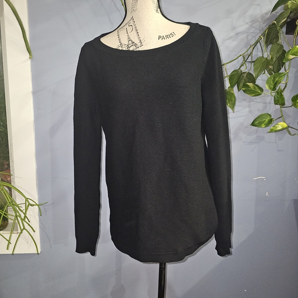 3/20.00. Cyrus sweater